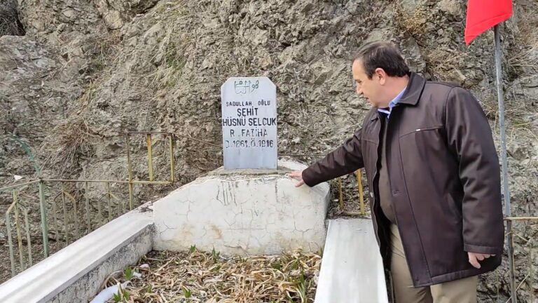 Gümüşhane’nin sahipsiz şehitliği unutulmaya yüz tuttu