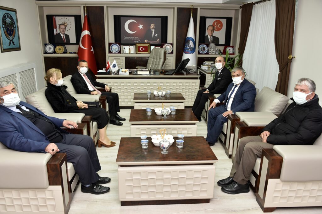 Vali Taşbilek Kürtün ilçesinde incelemelerde bulundu