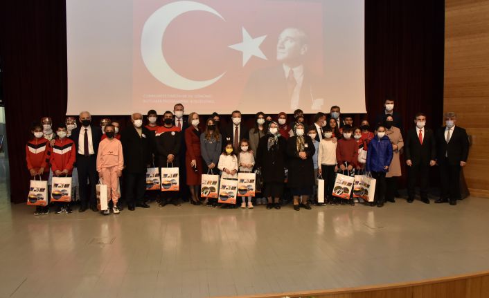 Gümüşhane’de Cumhuriyet coşkusu