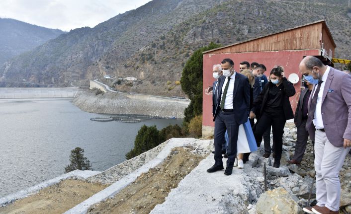 Gümüşhane’nin ilk zipline tesisi Torul’da yapılıyor