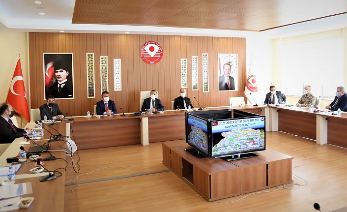 Üniversitede Güvenlik Koordinasyon Toplantısı gerçekleştirildi