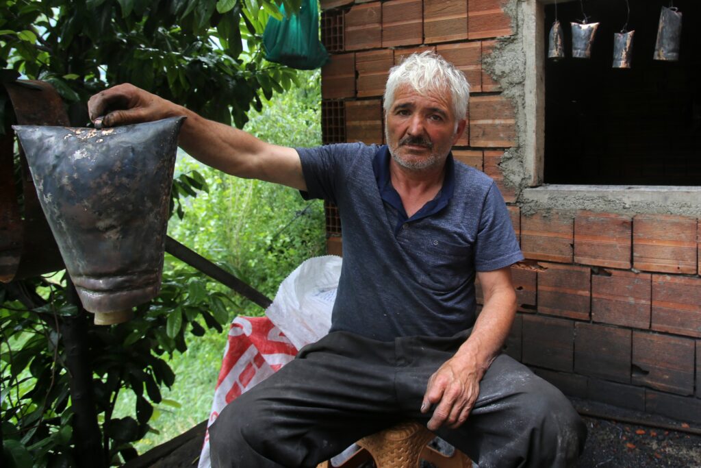 Unutulmaya yüz tutmuş ‘Kelek’ sanatı onun ellerinde canlanıyor