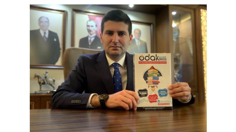 Öğrencilere Karne Hediyesi Ülkü Ocaklarından