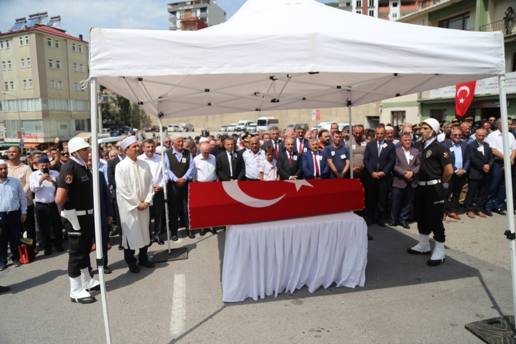 Şehidimiz son yolculuğuna uğurlandı