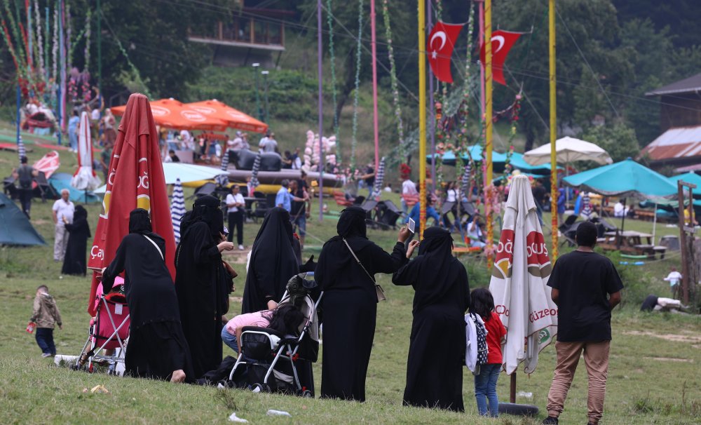 Trabzon ihya oluyor, Gümüşhane izliyor