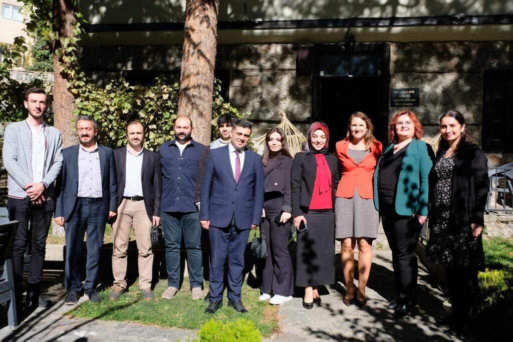 İsviçreli müsteşar Gümüşhane’den memnun ayrıldı