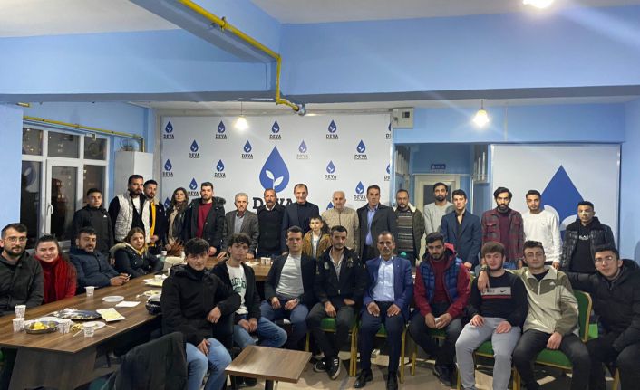 DEVA Partisi mavi yelekleriyle sahaya çıkıyor