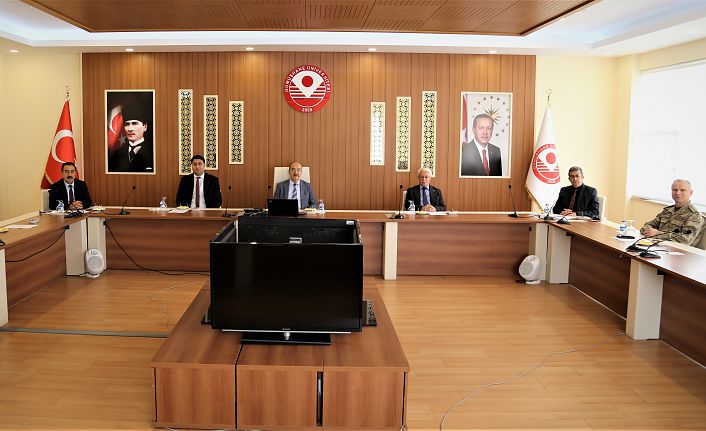 GÜ’de sınav koordinasyon kurulu toplantısı gerçekleştirildi