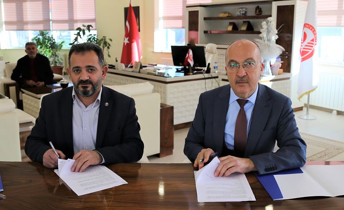 GÜ ile Bayburt Memur-Sen İl Temsilciliği arasında protokol imzalandı