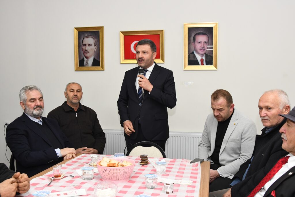 Köse, Şiran muhtarlarıyla buluştu