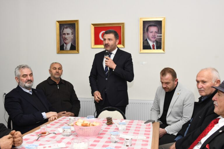Köse, Şiran muhtarlarıyla buluştu