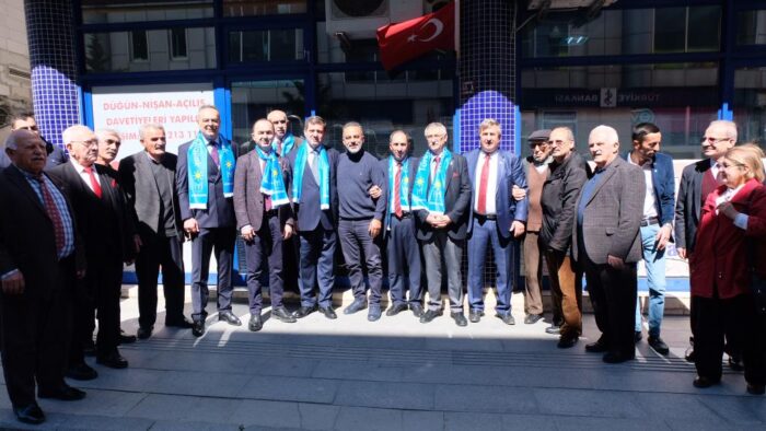 İYİ’ler tek yumruk oldu