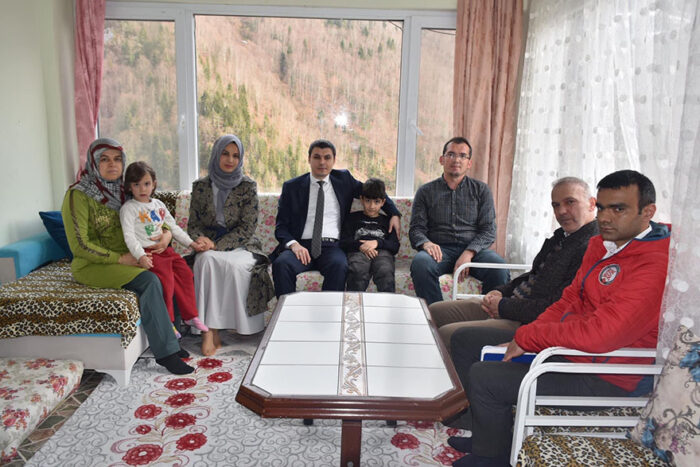 Kürtün Kaymakamından Depremzede Kutay’a Anlamlı Jest