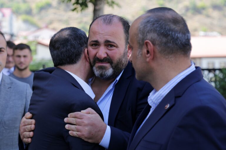 GÜLE GÜLE SAYIN VALİMİZ