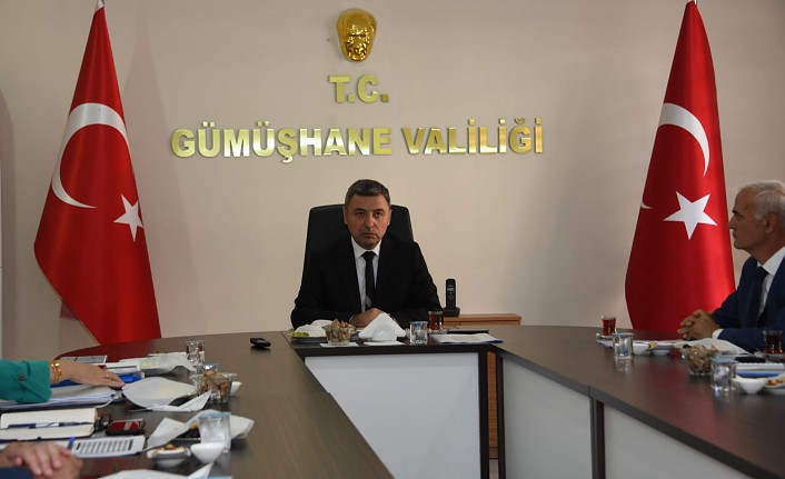 Vali Tanrısever: Tek derdimiz hizmet