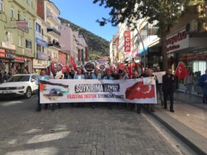 Gümüşhane’de Filistin’e destek yürüyüşü düzenlendi