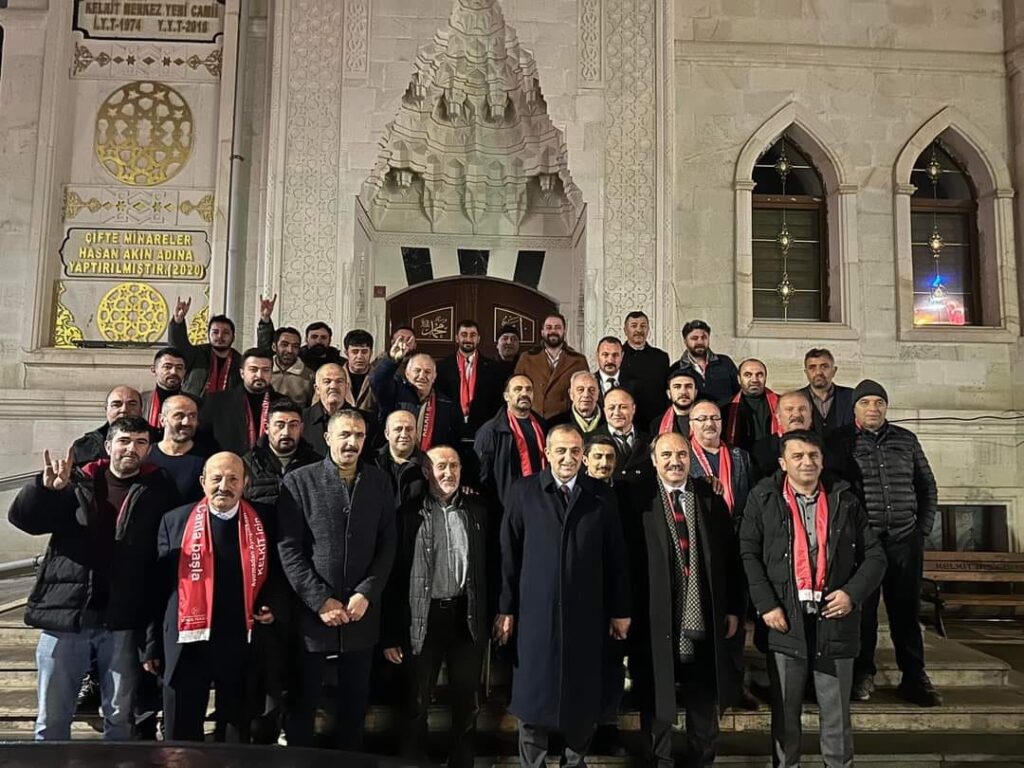 Milletvekili Küçük vatandaşlarla buluştu