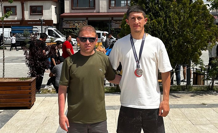 Yasin milli takımda