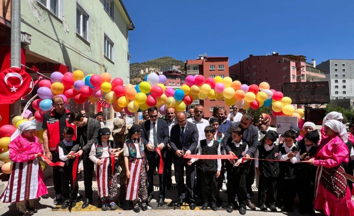 TUBİTAK 4006 Bilim Fuarı Tarihi Köprüde Sergilendi