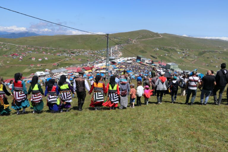 Kadırga Otçu Şenliği Başlıyor