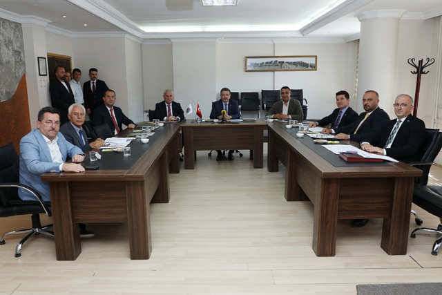 Doğu Karadeniz Belediyeler Birliği Toplantısı Bayburt’ta gerçekleştirildi