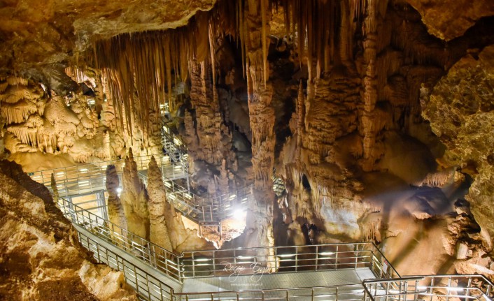 Karaca Mağarası’nda emeklilere yüzde 21 indirim