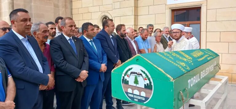 Adanan Güngör Üçüncüoğlu son yolculuğuna uğurlandı