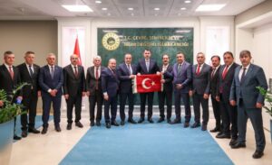 Başer Başkentten yine eli dolu geldi