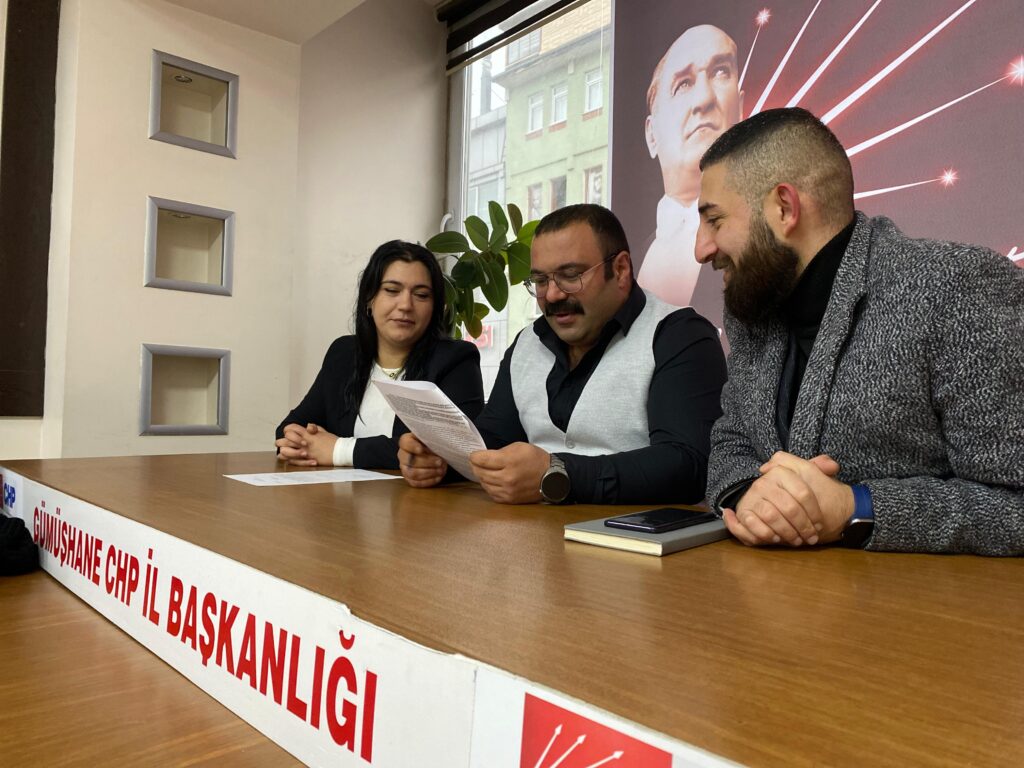 CHP Gümüşhane’den 24 Kasım açıklaması: ‘İktidar, öğretmenlik mesleğini itibarsızlaştırıyor’