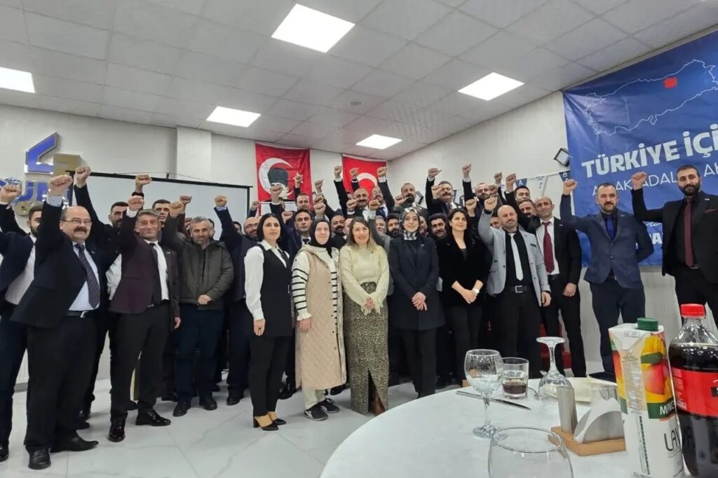 Anahtar Parti, Gümüşhane Teşkilatını Tanıttı