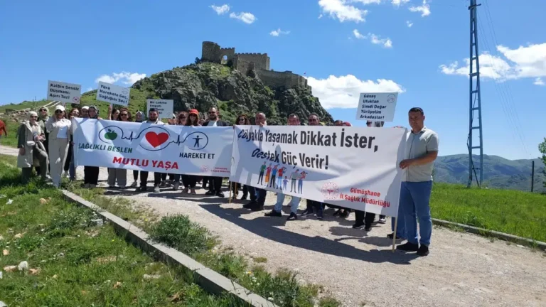 Kov Kalesi’nde adımlar sağlığa, tarihe dokundu