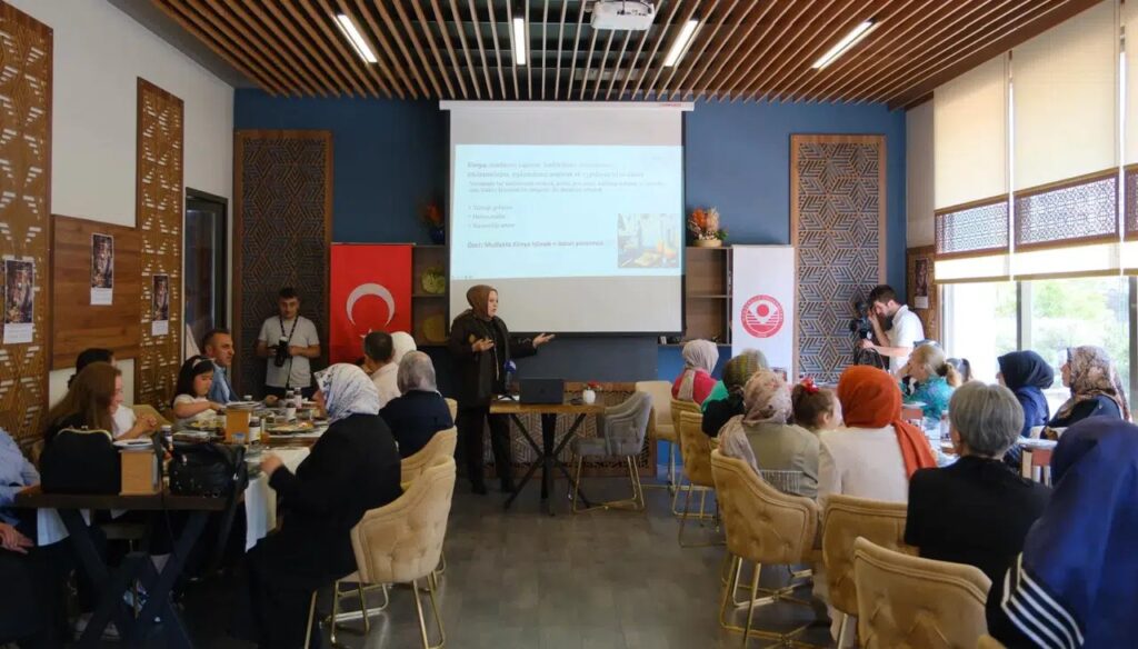 Gümüşhane’de 81 ille eş zamanlı “Bilim kafe” etkinliği yapıldı