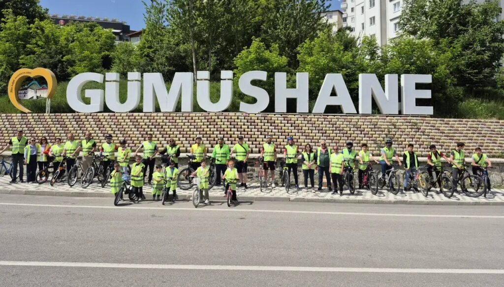 Gümüşhane’de pedallar sağlık için çevrildi
