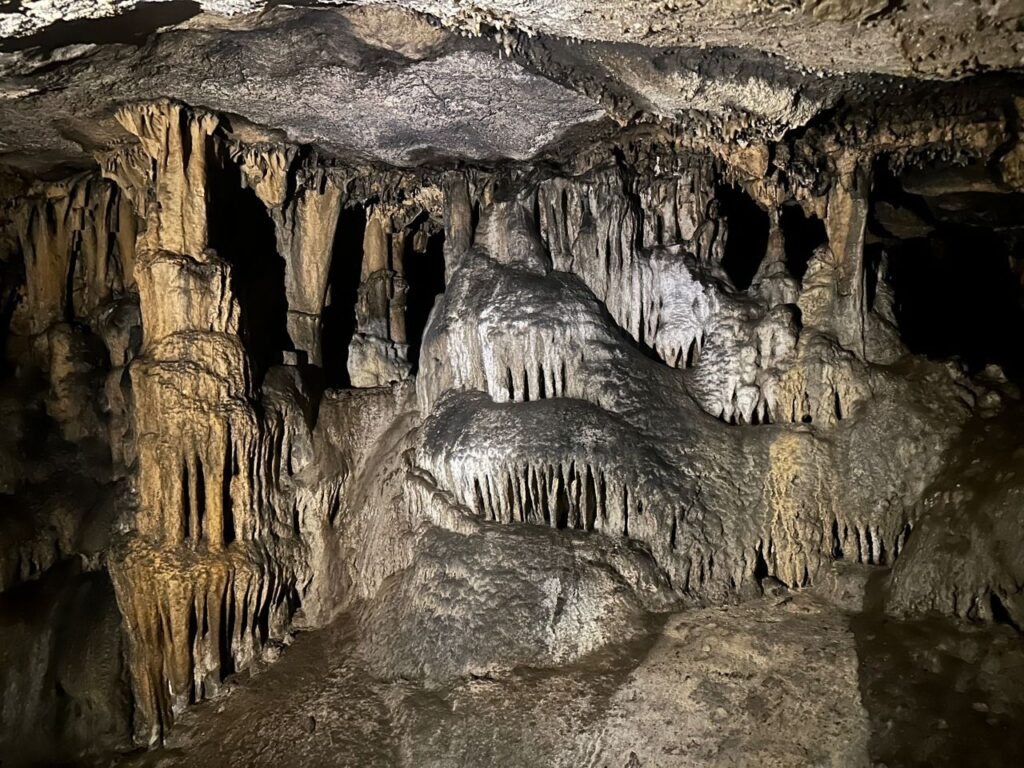 Efsanelerle anlatılan mağara