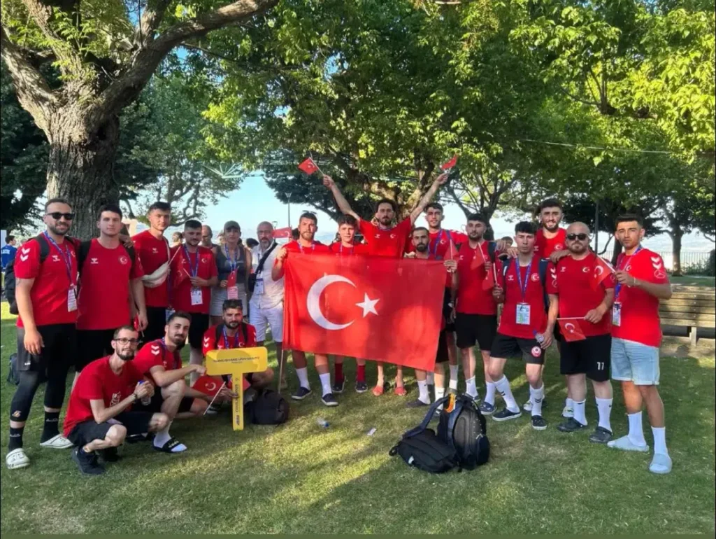 Gümüşhane Üniversitesi Hentbol Takımı, Türkiye’yi dünya arenasında temsil ediyor