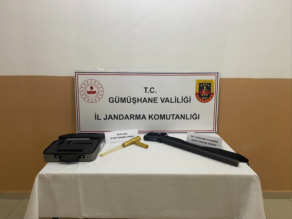 Gümüşhane’de kaçak kazıya Jandarma darbesi