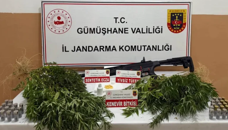 Gümüşhane’de kaçak alkol, kenevir ve ruhsatsız silah ele geçirildi