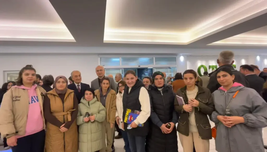 Özel bireyler kitap ve sanatla buluştu