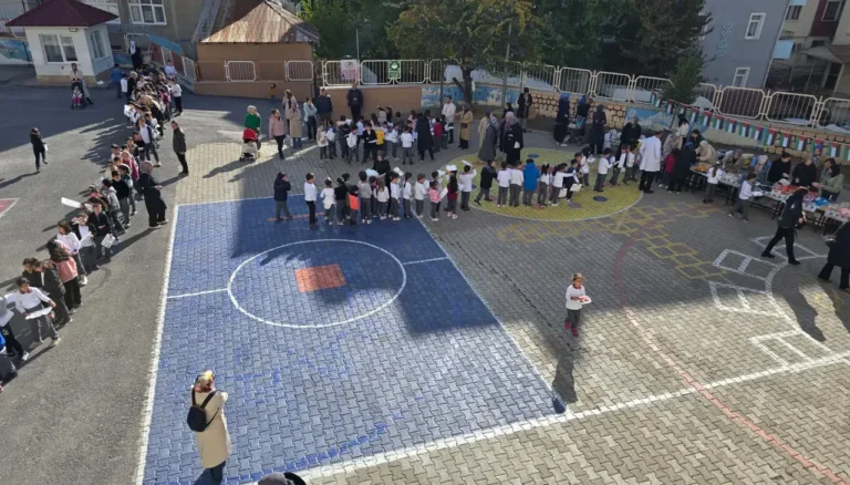 Aysın Rafet Ataç İlkokulu’ndan Filistin’e Rekor Destek: 2.5 Saatte 87.410 TL!