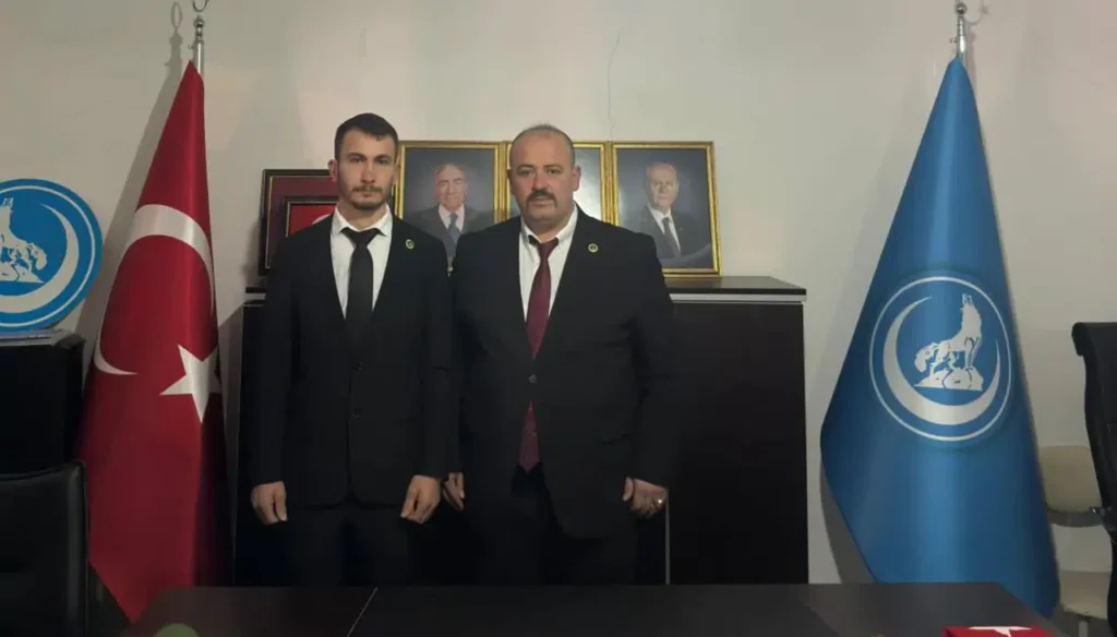 Şiran Ülkü Ocakları İlçe Başkanlığına Eneshan Şahin atandı