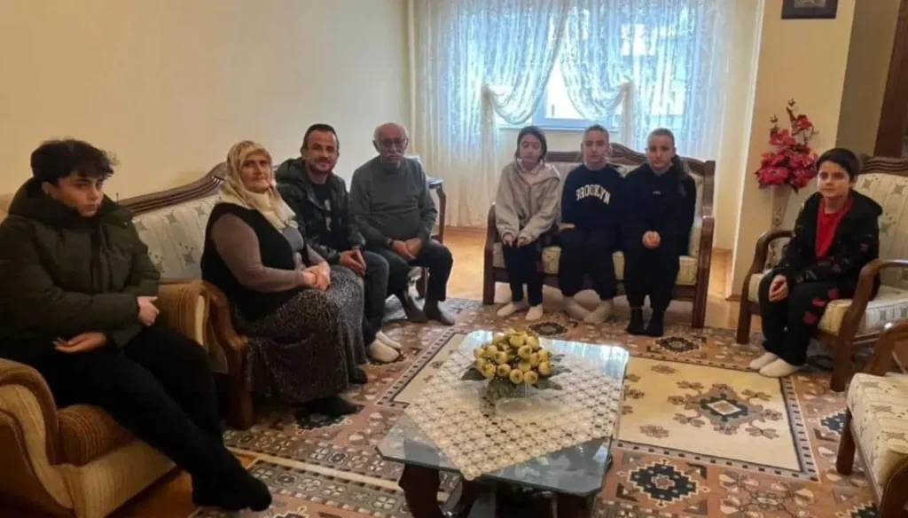 Gazipaşa Ortaokulu’ndan Şehit Topçu Er Özkan Şişman’ın Ailesine Vefa Ziyareti