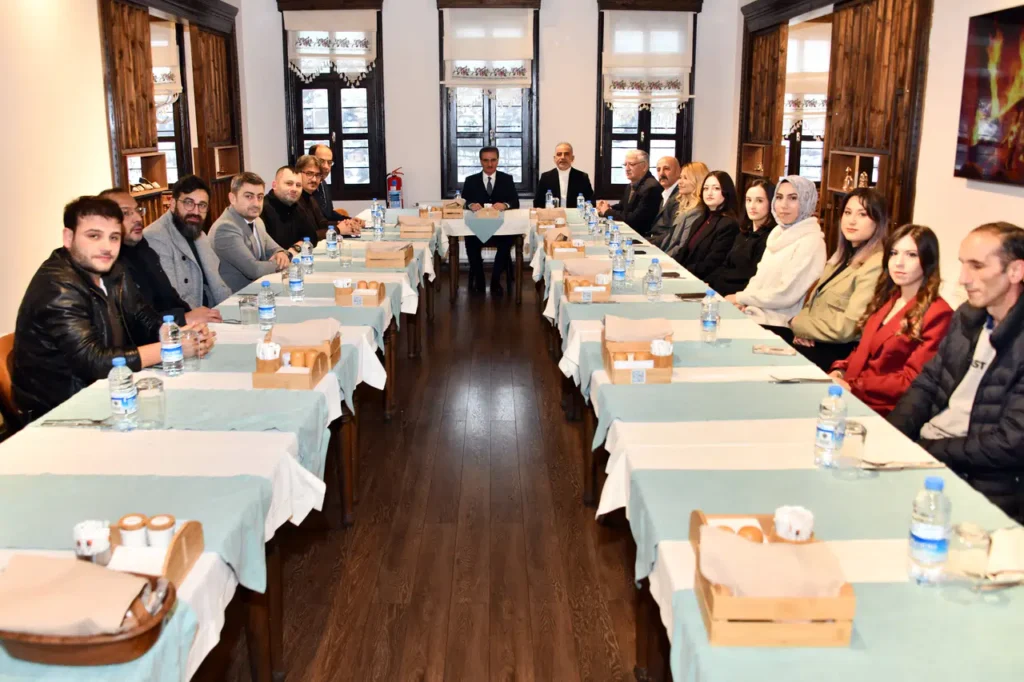 Vali Baruş: Gümüşhane’nin güçlü yerel basını bizim için şanstır