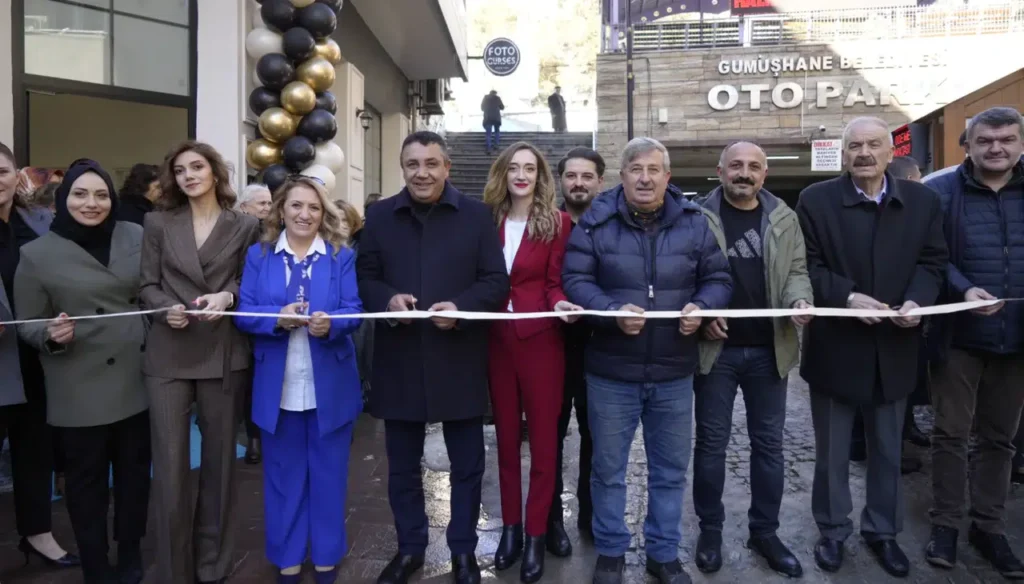 Visal Luxury Studio görkemli açılışla hizmete girdi