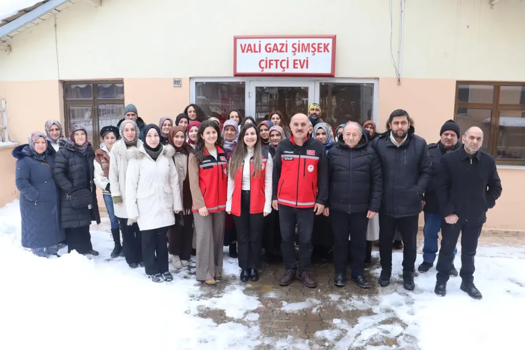Okul kantini ve yemekhane personeline hijyen eğitimi verildi
