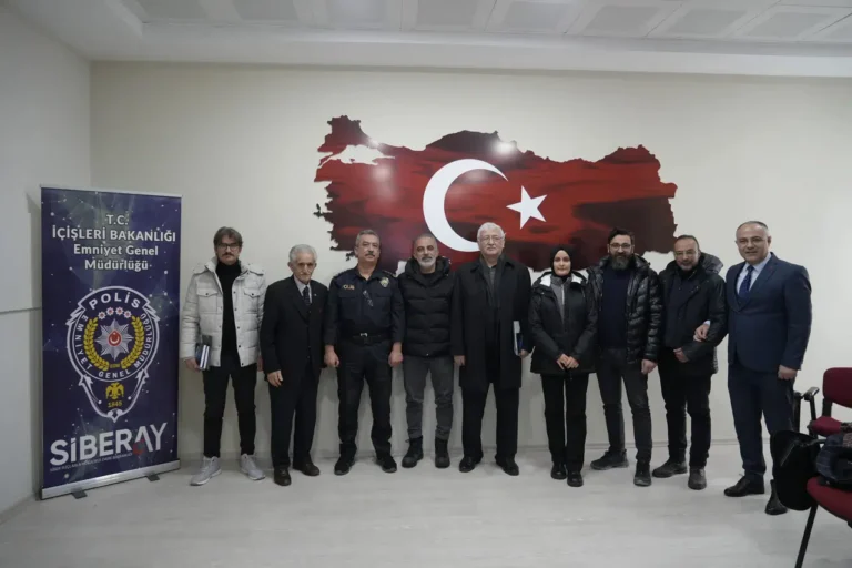 ‘En Büyük Kazanç Hiç Oynamamak’ Gümüşhane Emniyeti gençleri ve aileleri uyardı