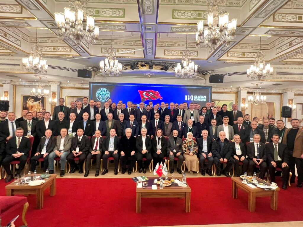 Gül, yeniden Karadeniz Vakfı’nın Yönetim Kurulunda