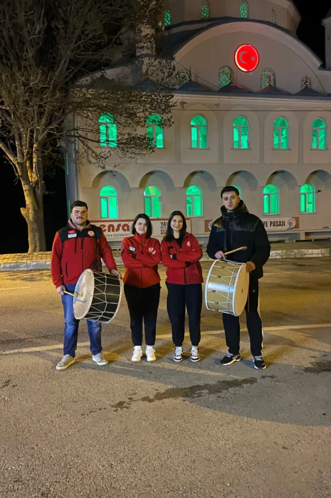 ‘Davul Sesi Nerede?’ diye sordular, bir geleneği yeniden canlandırdılar!