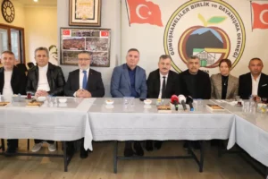 Bursalı Gümüşhaneliler bayramlaştı