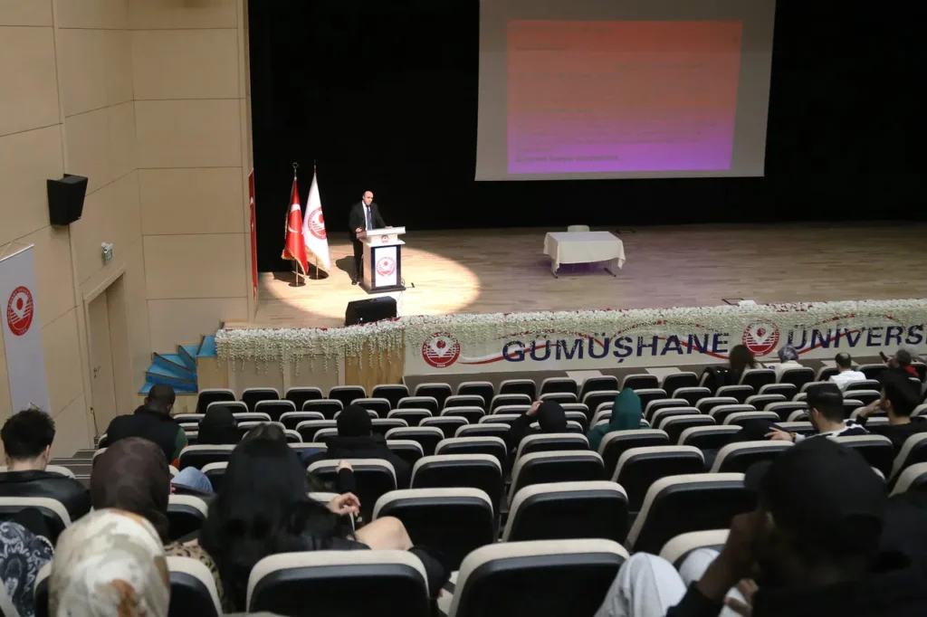 Gümüşhane Üniversitesi’nde Sürdürülebilir Kalkınma ve İklim Değişikliği Semineri Düzenlendi
