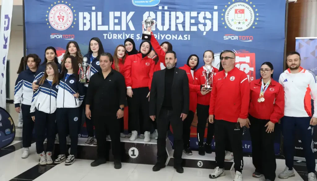 Üniversiteler arası Bilek Güreşi Türkiye Şampiyonu: Gümüşhane Üniversitesi